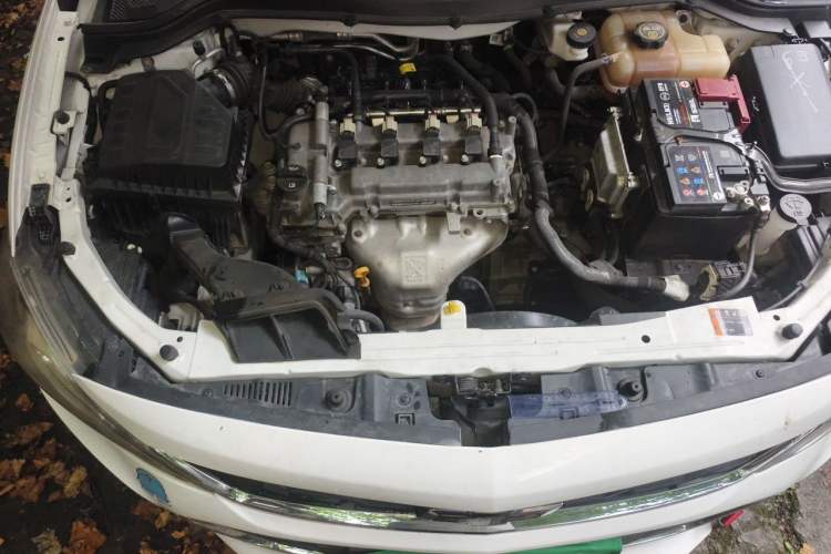 Used Chevrolet Cavalier 2018 320 Automatic Xinyue Edition Engine Bay