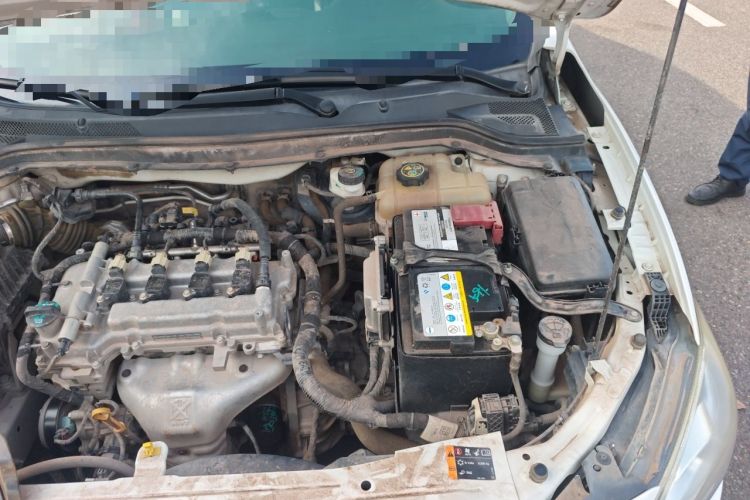 Used Chevrolet Cavalier 2018 320 Manual Xinyue Edition Engine Bay Left