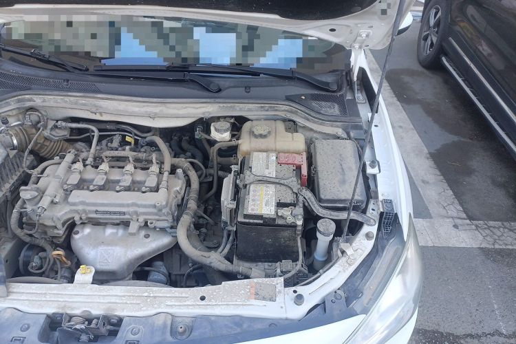 Used Chevrolet Cavalier 2018 320 Automatic Xinyue Edition Engine Bay Left