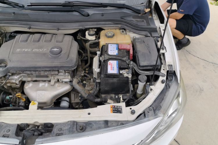 Used Chevrolet Cavalier 2018 320 Automatic Xinyue Edition Engine Bay Left