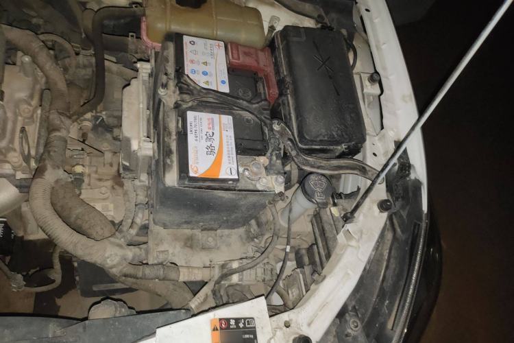 Used Chevrolet Cavalier 2018 320 Automatic Xinyue Edition Engine Bay Left