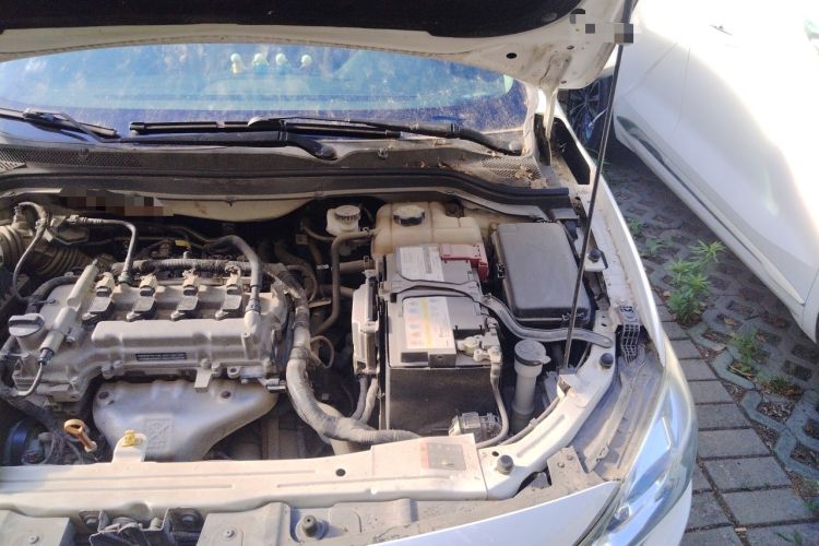 Used Chevrolet Cavalier 2018 320 Manual Xinyue Edition Engine Bay Left