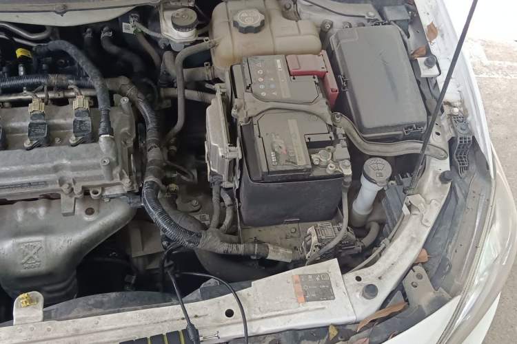 Used Chevrolet Cavalier 2018 320 Automatic Xinyue Edition Engine Bay Left