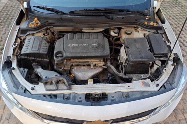Used Chevrolet Cavalier 2018 320 Automatic Xinyue Edition Engine Bay