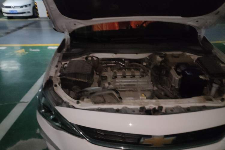 Used Chevrolet Cavalier 2018 320 Automatic Xinyue Edition Engine Bay Right