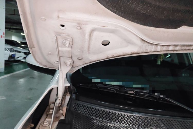 Used Chevrolet Cavalier 2018 320 Automatic Xinyue Edition Engine Bay Right