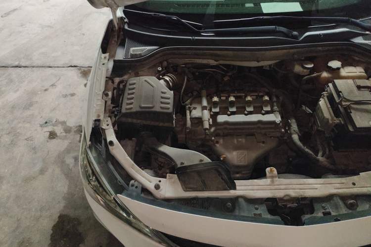 Used Chevrolet Cavalier 2018 320 Automatic Enjoyment Edition Engine Bay Right