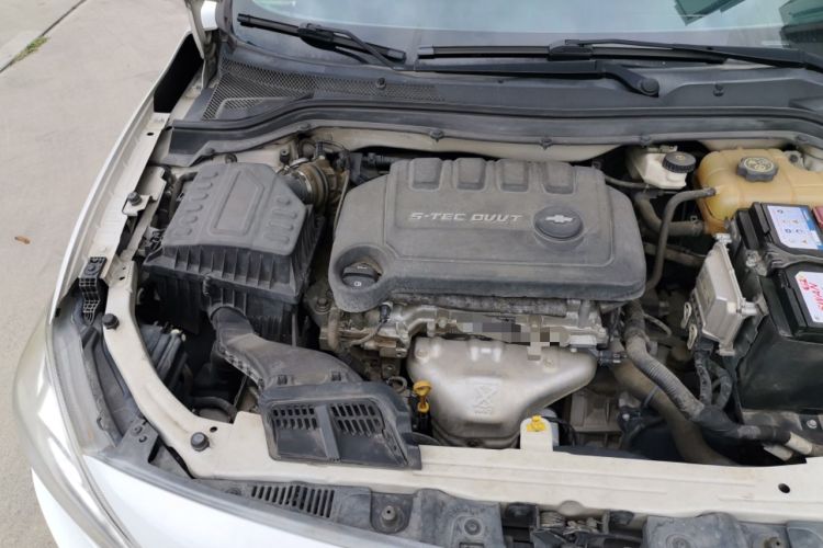 Used Chevrolet Cavalier 2018 320 Automatic Xinyue Edition Engine Bay Right