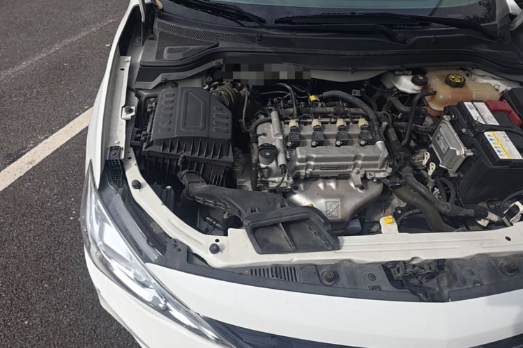 Used Chevrolet Cavalier 2018 320 Automatic Xinyue Edition Engine Bay Right