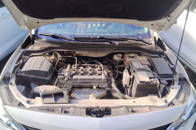 Used Chevrolet Cavalier 2018 320 Manual Xinyue Edition Engine Bay
