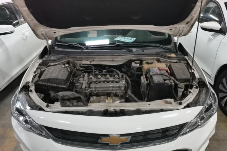 Used Chevrolet Cavalier 2018 320 Automatic Xinyue Edition Engine Bay