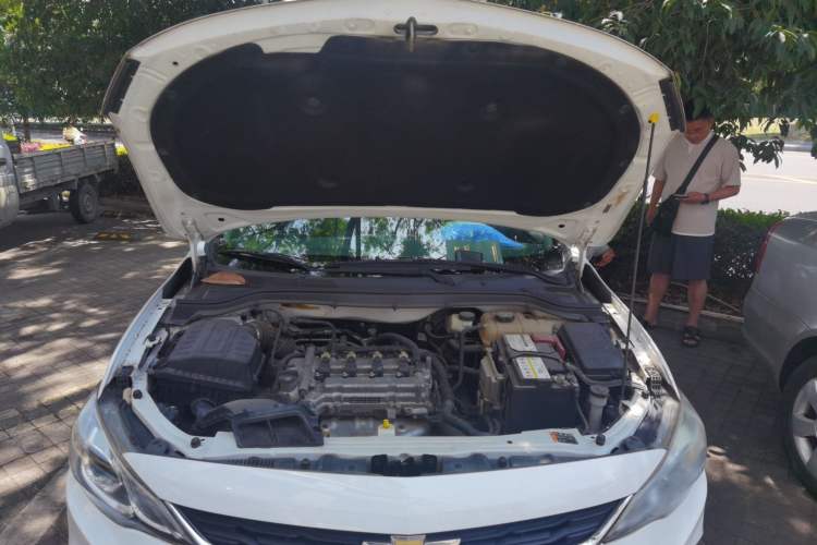 Used Chevrolet Cavalier 2018 320 Automatic Xinyue Edition Engine Bay