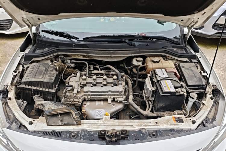 Used Chevrolet Cavalier 2018 320 Automatic Xinyue Edition Engine Bay