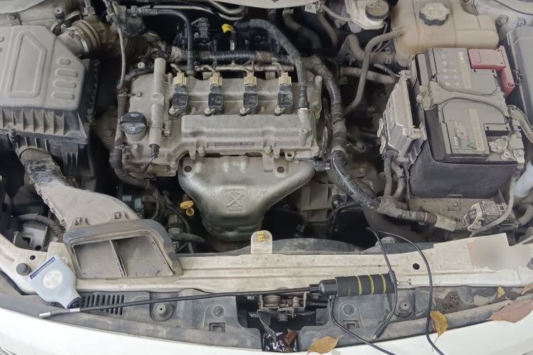 Used Chevrolet Cavalier 2018 320 Automatic Xinyue Edition Engine Bay