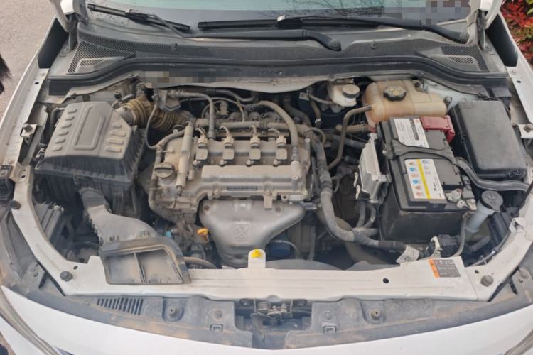 Used Chevrolet Cavalier 2018 320 Manual Xinyue Edition Engine Bay