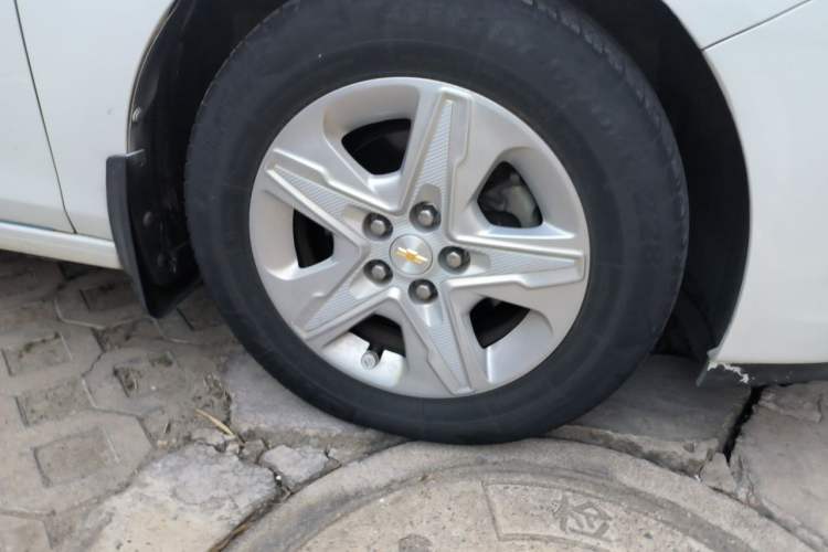 Used Chevrolet Cavalier 2018 320 Automatic Enjoyment Sunroof Edition Exterior 1