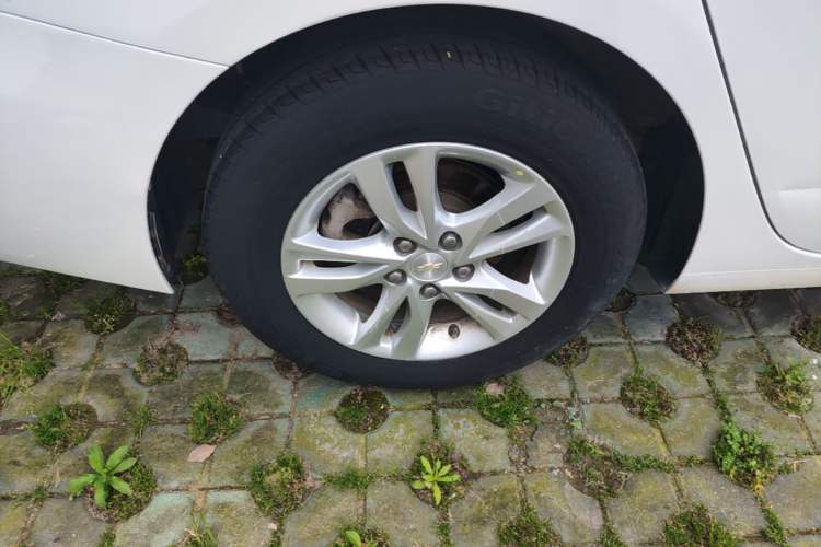 Used Chevrolet Cavalier 2018 320 Automatic Xinyue Edition Exterior 3