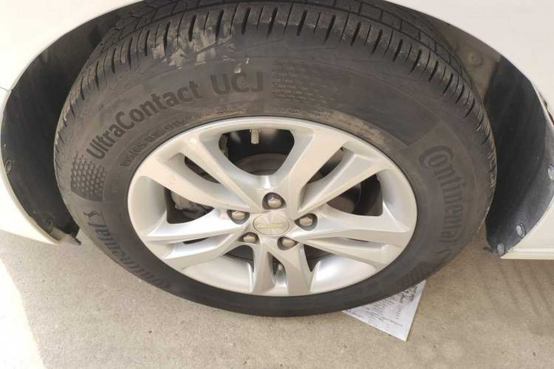 Used Chevrolet Cavalier 2018 320 Manual Xinyue Edition Exterior 4