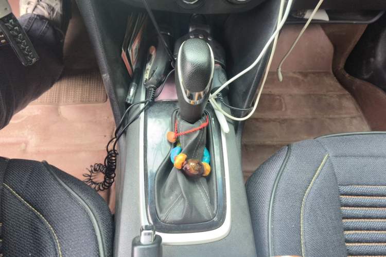 Used Chevrolet Cavalier 2018 320 Automatic Enjoyment Sunroof Edition Gear Lever