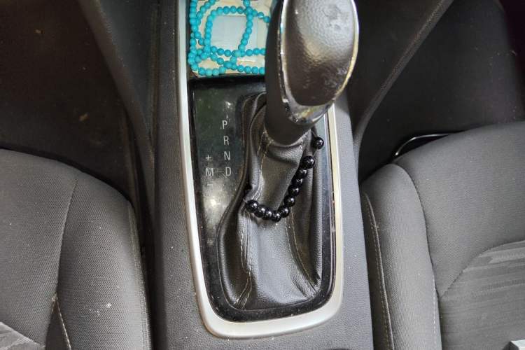 Used Chevrolet Cavalier 2018 320 Automatic Enjoyment Sunroof Edition Gear Lever