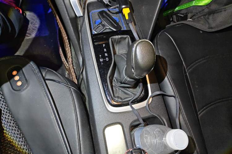 Used Chevrolet Cavalier 2018 320 Automatic Enjoyment Sunroof Edition Gear Lever