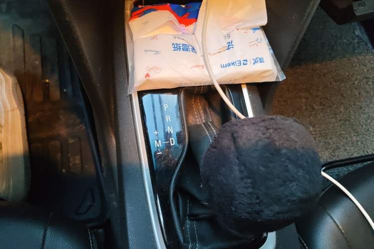 Used Chevrolet Cavalier 2018 320 Automatic Xinyue Edition Gear Lever