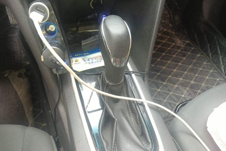 Used Chevrolet Cavalier 2018 320 Automatic Enjoyment Sunroof Edition Gear Lever