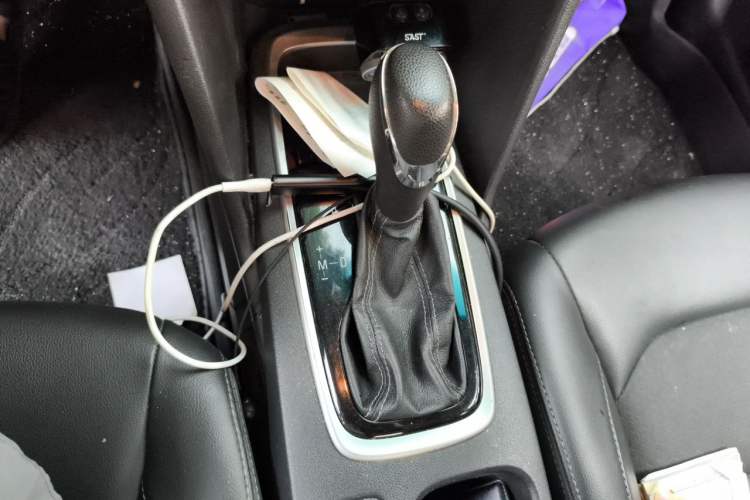 Used Chevrolet Cavalier 2018 320 Automatic Xinyue Edition Gear Lever