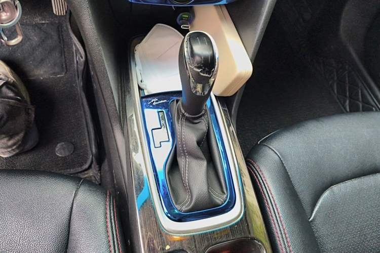 Used Chevrolet Cavalier 2018 320 Automatic Enjoyment Sunroof Edition Gear Lever