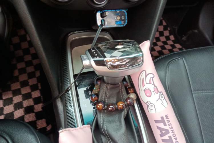 Used Chevrolet Cavalier 2018 320 Automatic Enjoyment Sunroof Edition Gear Lever