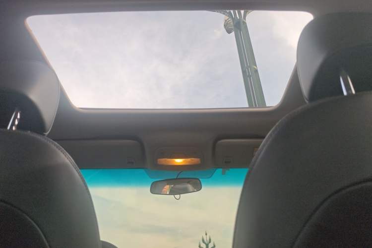 Used Chevrolet Cavalier 2018 320 Manual Xinyue Edition Headliner