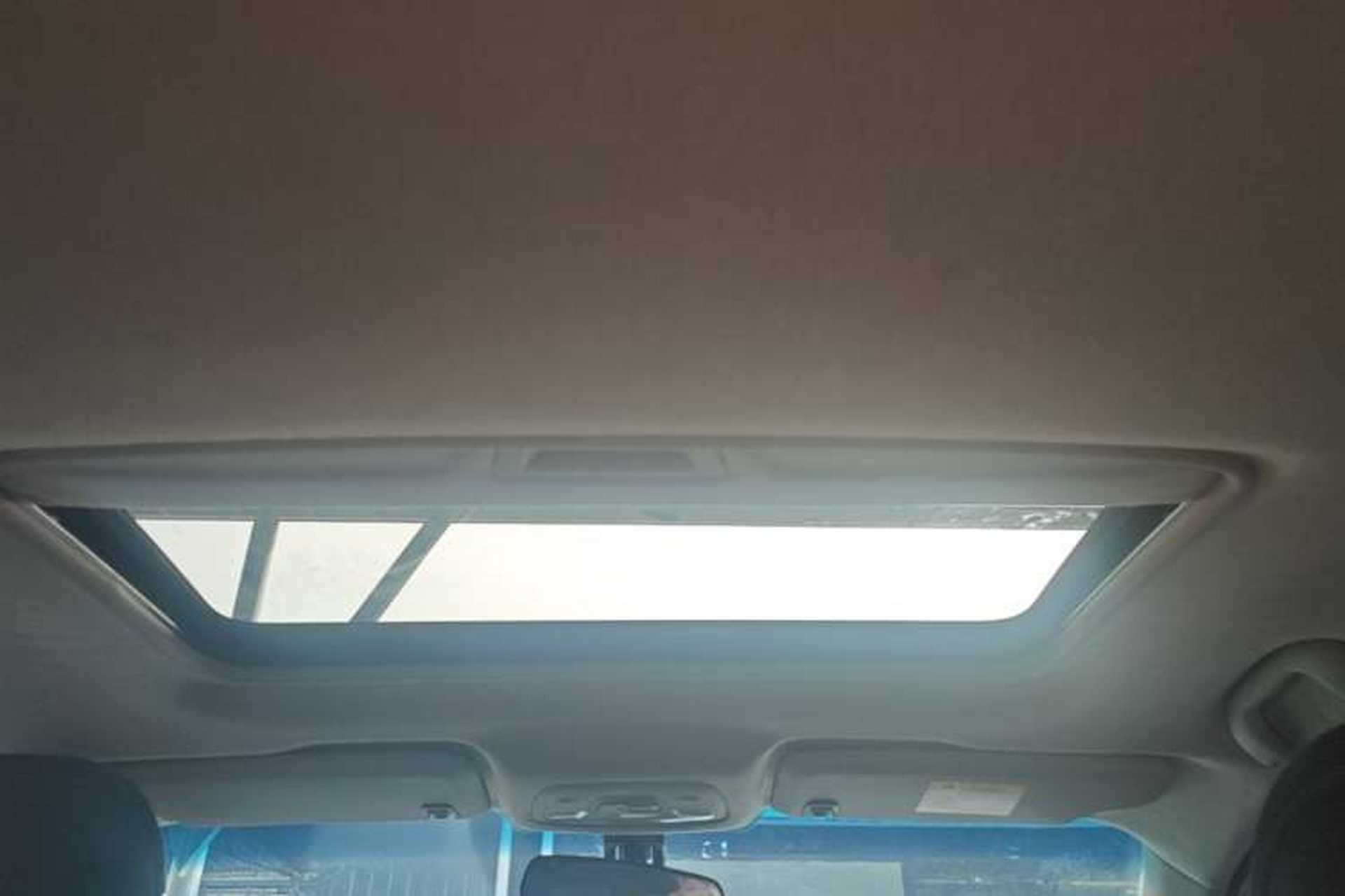 Used Chevrolet Cavalier 2018 320 Automatic Xinyue Edition Headliner