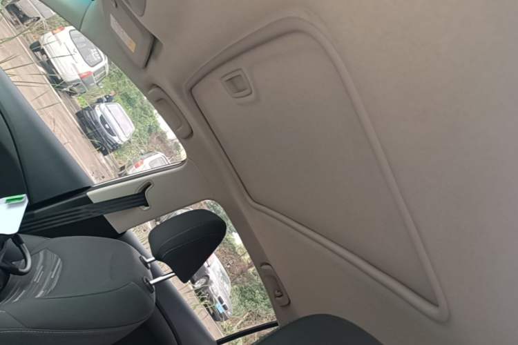 Used Chevrolet Cavalier 2018 320 Automatic Enjoyment Sunroof Edition Headliner