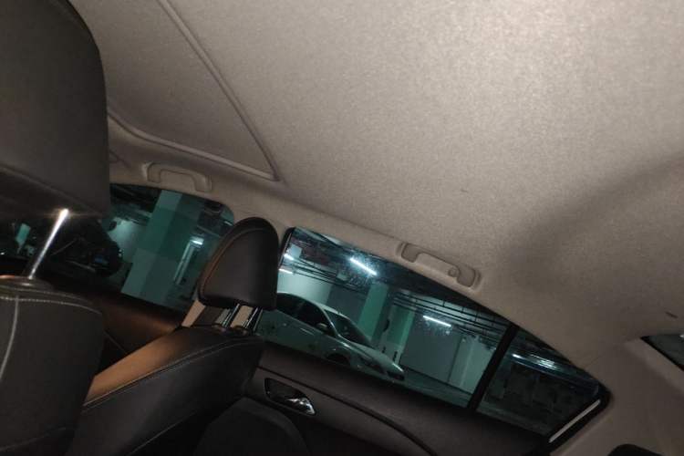 Used Chevrolet Cavalier 2018 320 Automatic Xinyue Edition Headliner