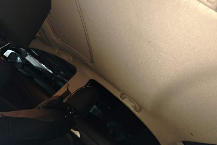 Used Chevrolet Cavalier 2018 320 Automatic Enjoyment Sunroof Edition Headliner