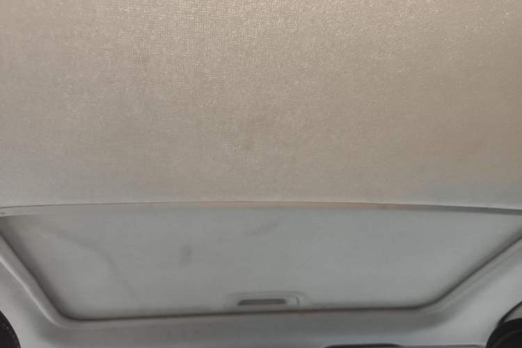 Used Chevrolet Cavalier 2018 320 Automatic Xinyue Edition Headliner