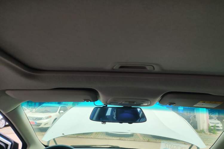 Used Chevrolet Cavalier 2018 320 Automatic Xinyue Edition Headliner