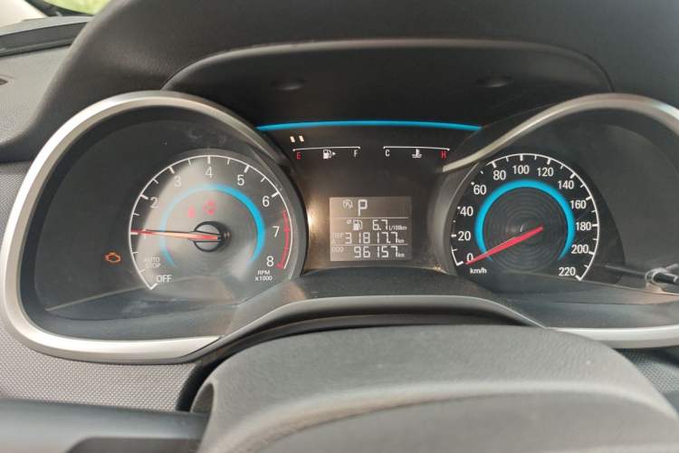 Used Chevrolet Cavalier 2018 320 Automatic Enjoyment Edition Instrument Cluster