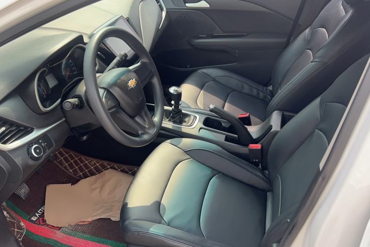 Used Chevrolet Cavalier 2018 320 Manual Enjoyment Edition Interior 1