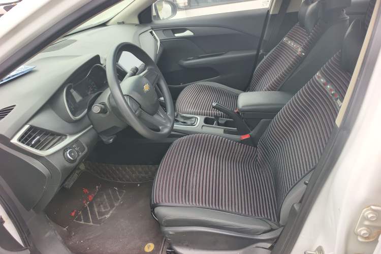 Used Chevrolet Cavalier 2018 320 Automatic Enjoyment Edition Interior 1
