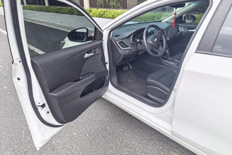 Used Chevrolet Cavalier 2018 320 Automatic Enjoyment Sunroof Edition Interior 1