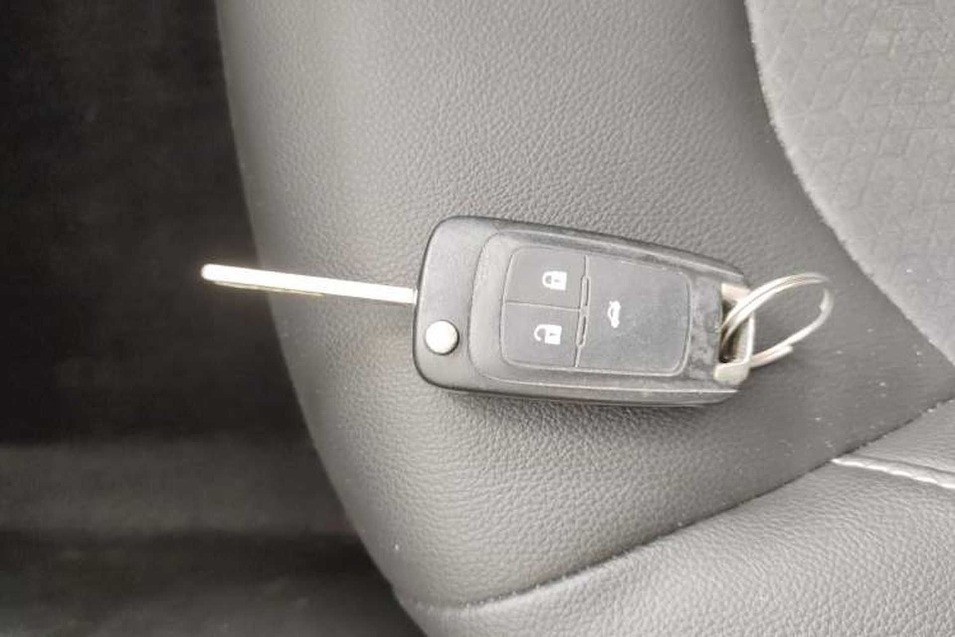 Used Chevrolet Cavalier 2018 320 Manual Xinyue Edition Interior 1