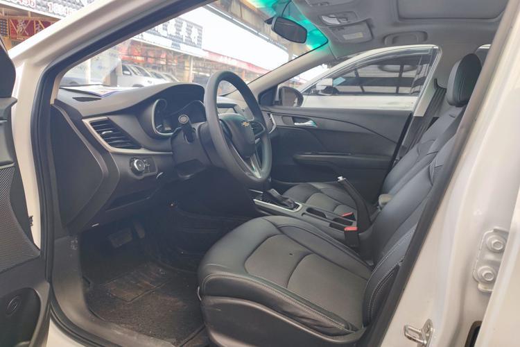 Used Chevrolet Cavalier 2018 320 Automatic Xinyue Edition Interior 2