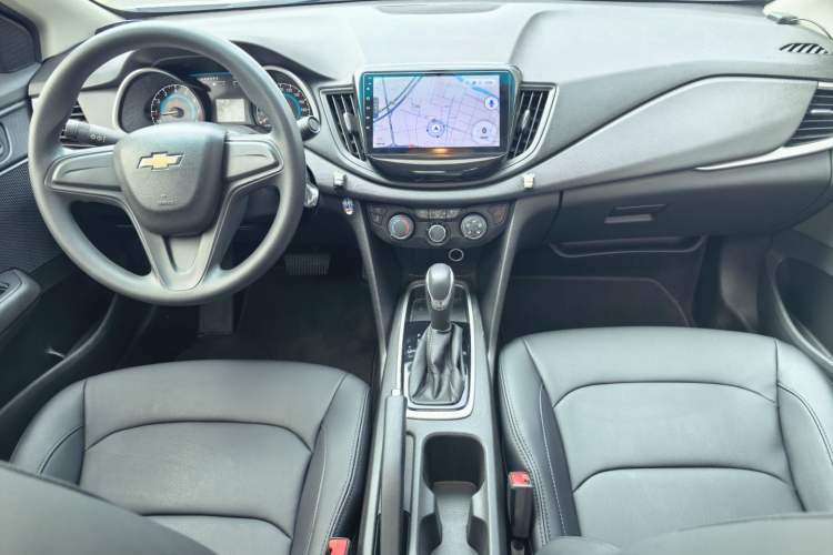 Used Chevrolet Cavalier 2018 320 Automatic Enjoyment Sunroof Edition Interior 3