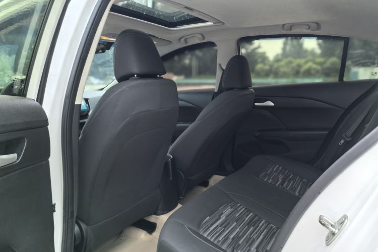 Used Chevrolet Cavalier 2018 320 Automatic Enjoyment Sunroof Edition Interior 6