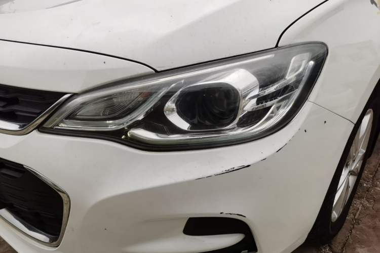 Used Chevrolet Cavalier 2018 320 Manual Xinyue Edition Left Front Headlight