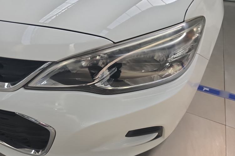 Used Chevrolet Cavalier 2018 320 Manual Enjoyment Edition Left Front Headlight