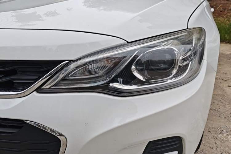 Used Chevrolet Cavalier 2018 320 Automatic Xinyue Edition Left Front Headlight