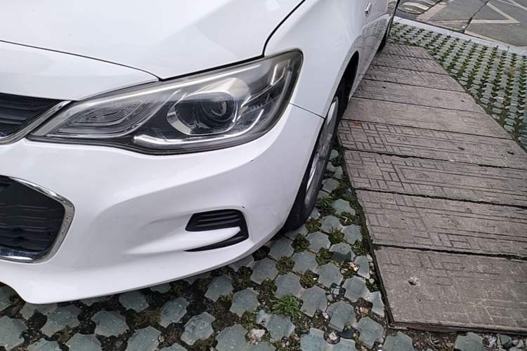 Used Chevrolet Cavalier 2018 320 Automatic Xinyue Edition Left Front Headlight