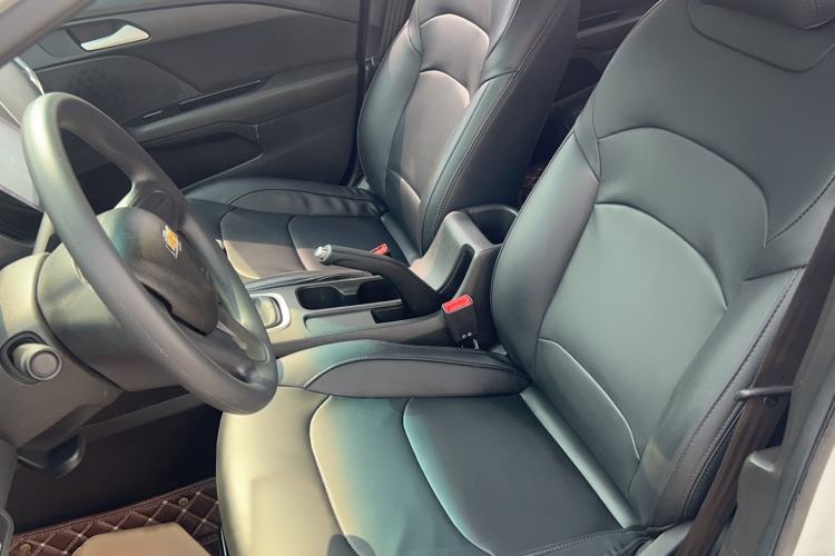 Used Chevrolet Cavalier 2018 320 Manual Enjoyment Edition Left Front Seat